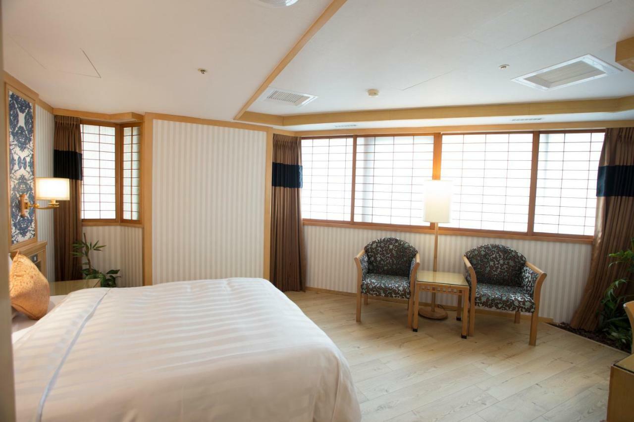 טאיפיי Silken Hotel מראה חיצוני תמונה